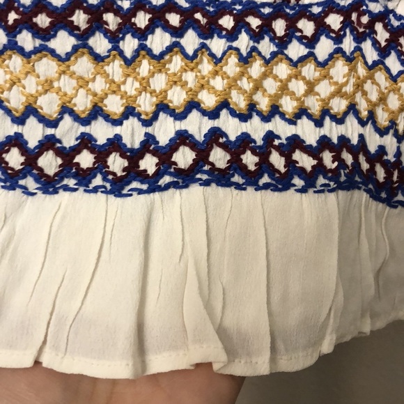 Free People ruffled short sleeve crop embroidered beaded detail w/ruffle trim - Picture 8 of 16